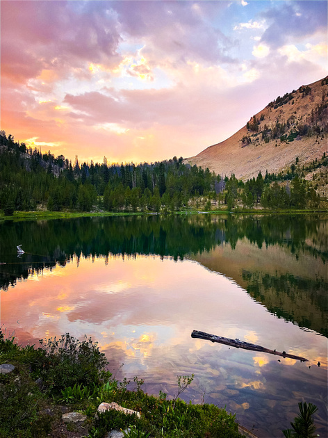 Washington Lake, in the White Cloud Wilderness Recreation Area, Idaho.